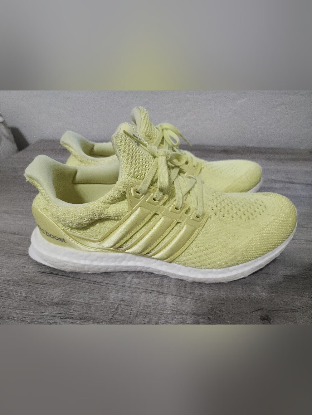 Adidas Womens Running Shoes in Pale Yellow
